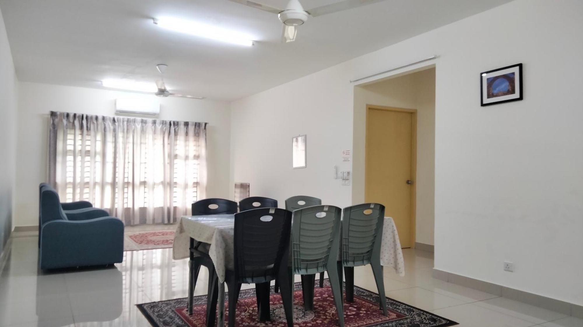 Abie'S Homestay Putrajaya Buitenkant foto